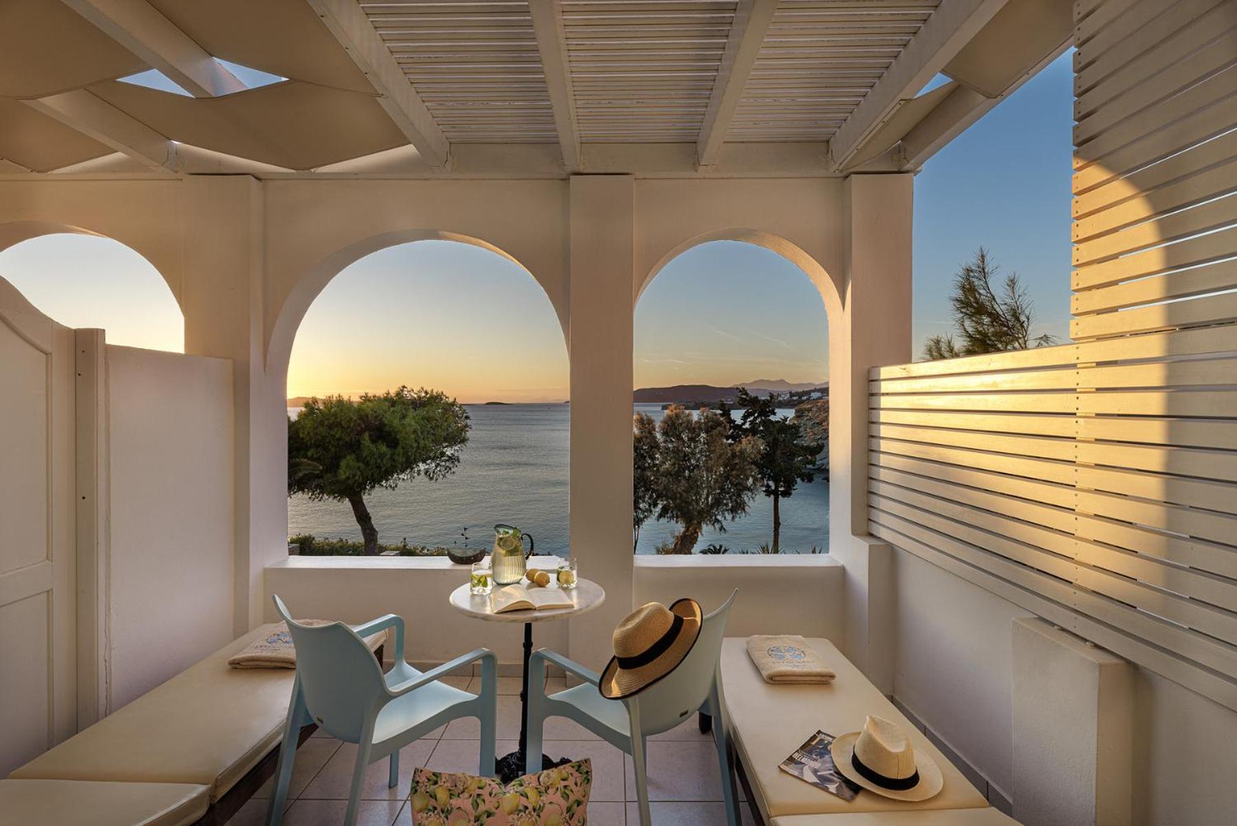 Aneroussa Beach Hotel Bací Kültér fotó